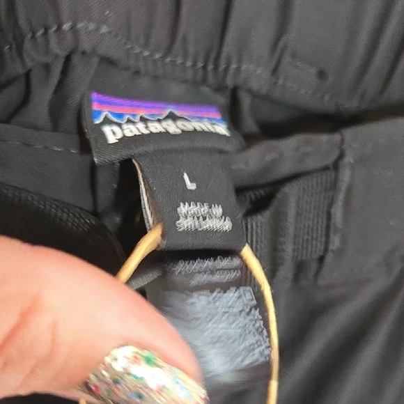 New Patagonia Women's Black Outdoor Everyday Skort Size Large - Picture 4 of 9